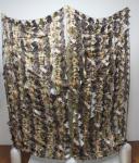3-D leafy adjustable blind